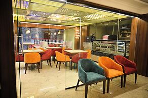 Hotel Golden Riviera