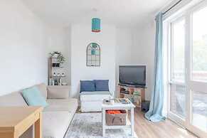 Bright & Calming 1BD Flat - Islington