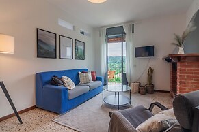 Nel Verde di Rovenza by Wonderful Italy