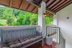 Nel Verde di Rovenza by Wonderful Italy