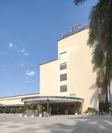 Hotel Kanha's Palm Springs