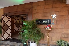Hotel Kanha's Palm Springs