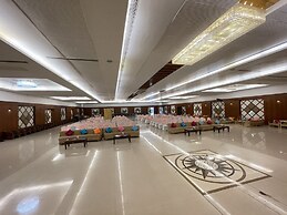 Hotel Kanha's Palm Springs