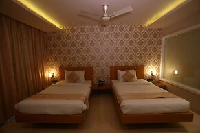 Hotel Kanha's Palm Springs