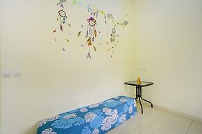 OYO 90173 Innapp Tenggilis Family Residence