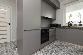 Stylish Apartment With AC by Renters