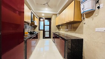 BluO 3BHK Golf Course Road Balcony Lift