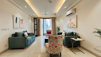 BluO 3BHK Golf Course Road Balcony Lift