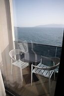 Joelle Premium Hotel