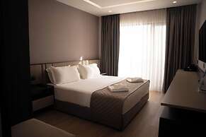 Joelle Premium Hotel