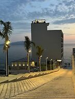 Joelle Premium Hotel