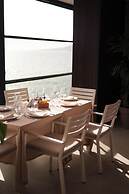 Joelle Premium Hotel