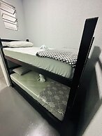 On Hostel gru unidade 2 traslado café