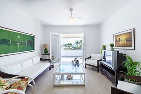 Casa a 50m da Praia com Churrasqueira