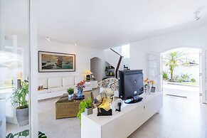 Casa a 50m da Praia com Churrasqueira