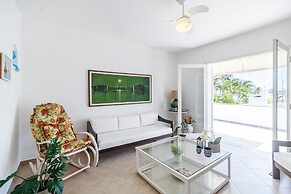 Casa a 50m da Praia com Churrasqueira