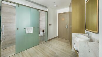 Awaken Danang Hotel