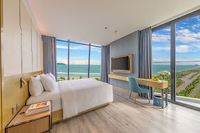 Awaken Danang Hotel