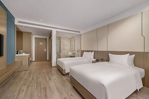 Awaken Danang Hotel