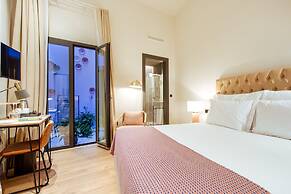 Casa Alhaja by Shiadu