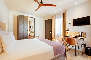 Casa Alhaja by Shiadu