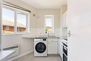 Luxe 1 bed Flat in Canada Water - Free Parking