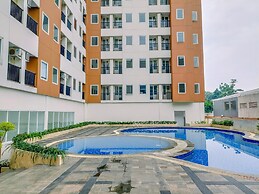 Comfort And Serene 2Br At Urban Heights Apartment