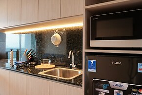 Elegant 2Br Citralake Suites Apartment