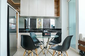 Minimalist And Comfy 1Br Citralake Suites Apartment