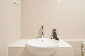 Nice And Homey 1Br At Citralake Suites Apartment