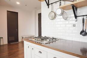 Nice And Homey 1Br At Citralake Suites Apartment