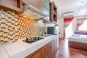 Cozy Living Studio At Pakubuwono Terrace Apartment