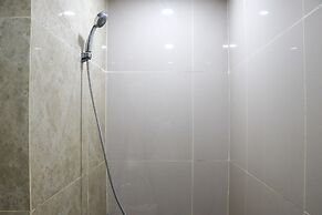 Comfort 2Br Apartment At 30Th Floor Transpark Cibubur