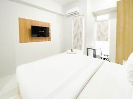 Homey 1Br Without Living Room At Amartha View Apartment