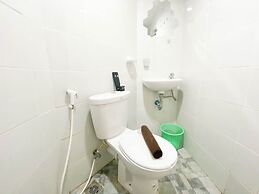 Homey 1Br Without Living Room At Amartha View Apartment