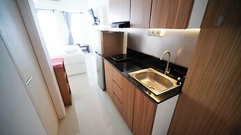 Nice And Comfy Studio At Orchard Supermall Mansion Apartment