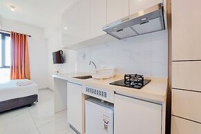 Cozy And Comfort Studio Sky House Alam Sutera Apartment