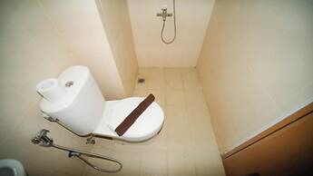 Good Deals And Comfy Studio At Bale Hinggil Apartment