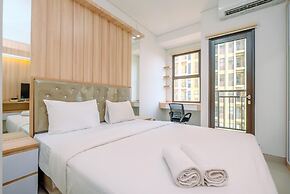 Cozy Living And Homey Studio Transpark Cibubur Apartment