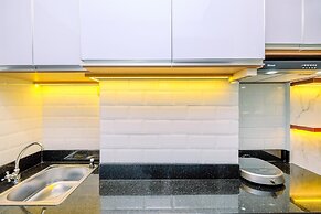 Cozy Stay And New Furnished Studio At Transpark Cibubur Apartment