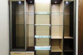 Spacious 3Br Combined Unit At Pinewood Apartment