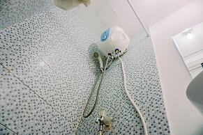 Cozy Living Studio Room (No Kitchen) Apartment Aeropolis Residence