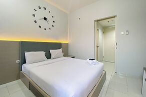 Comfortable 1Br Without Living Room At Amartha View Apartment