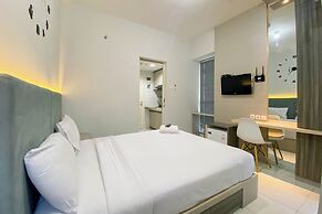 Comfortable 1Br Without Living Room At Amartha View Apartment