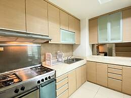 Modern Look And Comfort 2Br Kemang Village Apartment