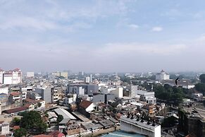 Good Choice 2Br Apartment At Braga City Walk