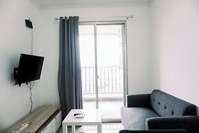 Comfort And Homey 2Br Belmont Residence Puri Apartment