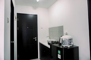 Comfort And Homey 2Br Belmont Residence Puri Apartment