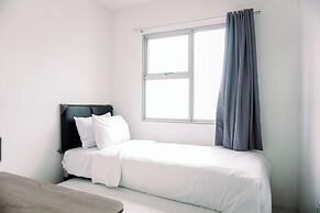 Comfort And Homey 2Br Belmont Residence Puri Apartment