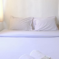 Cozy 2Br At Jarrdin Cihampelas Apartment